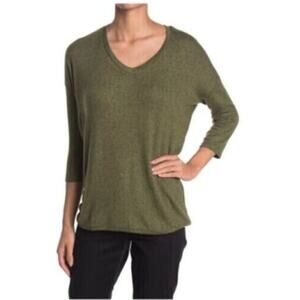 Philosophy Women's‎ Cozy Soft V-Neck Tee in Heathered Fatigue Green XSmall $25